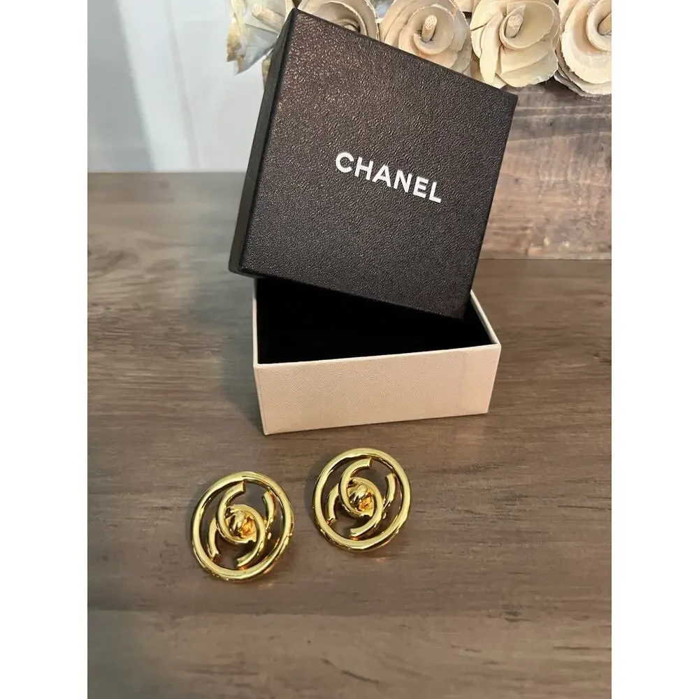 Vintage Chanel 97P Gold Tone Oversized CC Logo Clip Earrings Made in France
